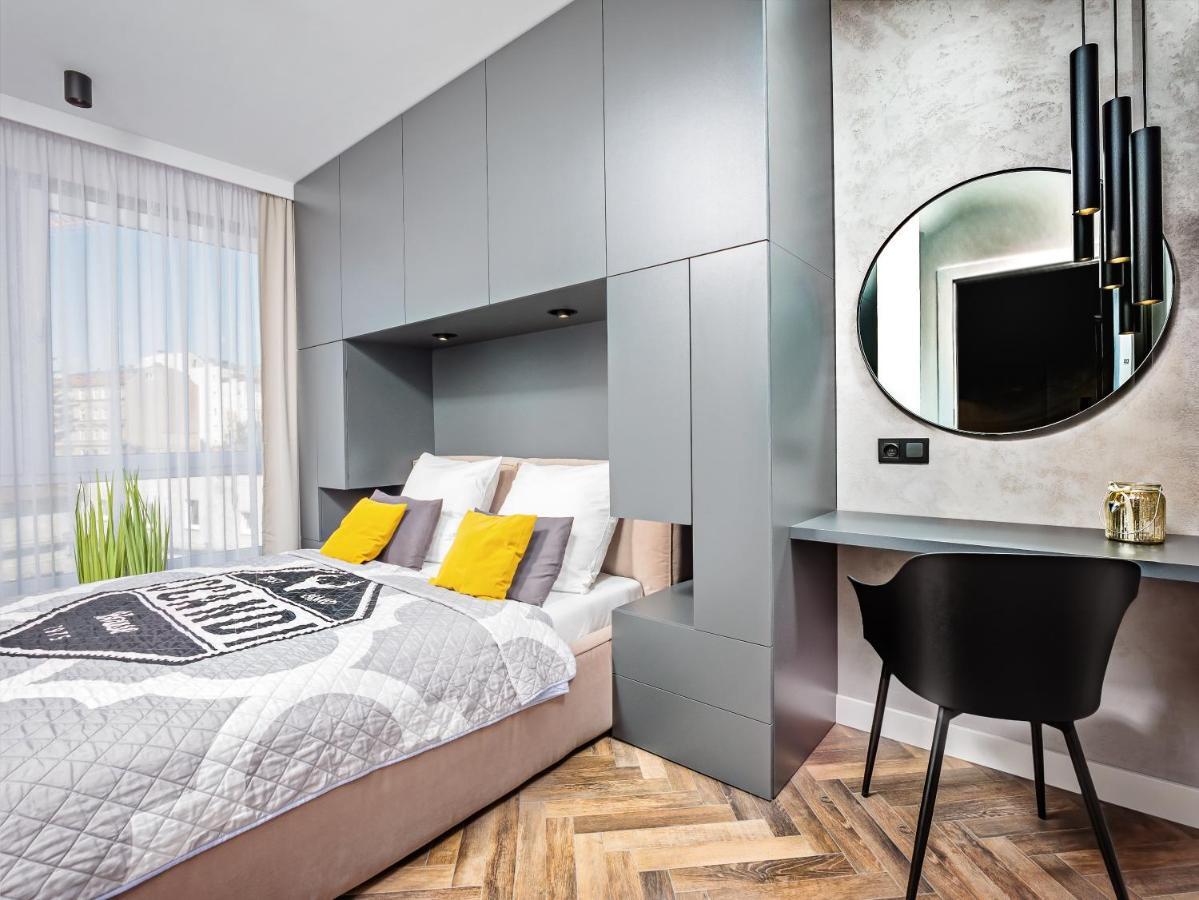 Apartamenty Homely Place Koziolki - Stary Rynek Познань Экстерьер фото